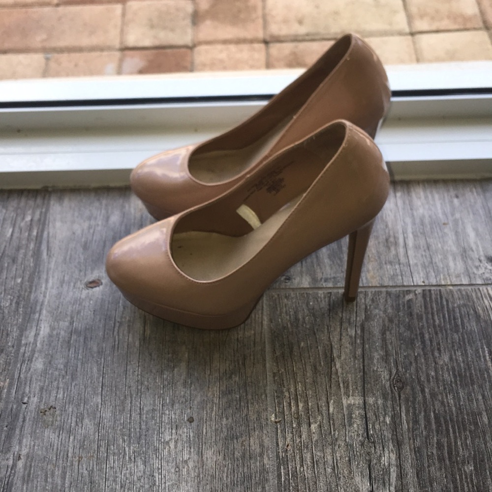 Pink heels